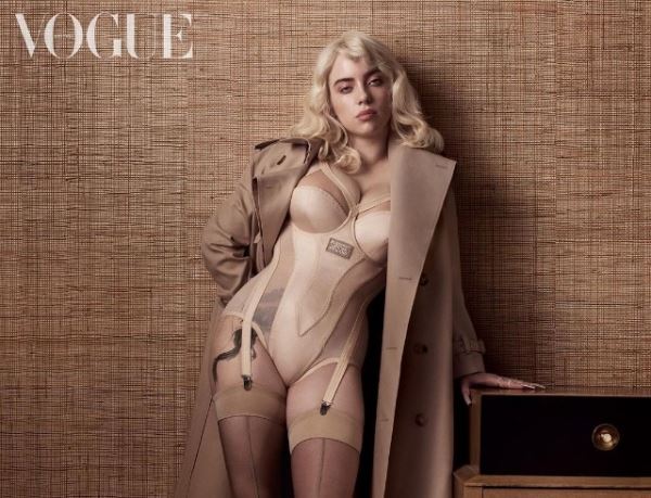 Больше никакого оверсайза: Билли Айлиш украсила обложку британского Vogue (ФОТО)