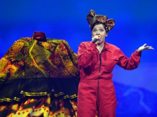 "Сил на несколько лет вперед": Манижа хочет вернуться на "Евровидение" ведущей