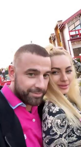 Адеев и Брянская объявили себя парой