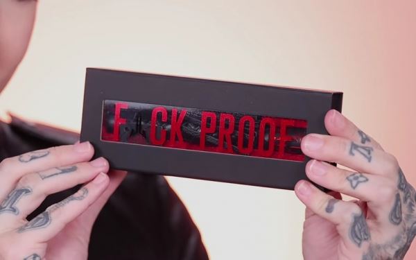 </p>
<p>                        F**k Proof Mascara by Jeffree Star</p>
<p>                    